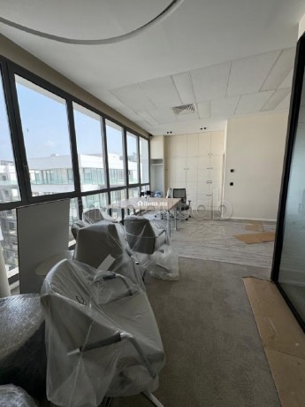 bureau-prime-108-m2-amenage-meuble-a-sidi-maarouf-big-7