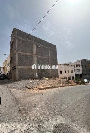 bkaa-ardy-b-anza-alhsny-100mtr-big-3