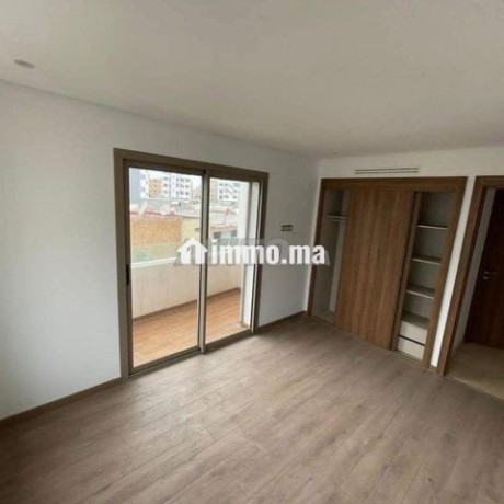 bel-appt-vide-3-chambres-a-louer-big-7