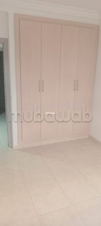 agdal-appartement-renove-en-location-big-5