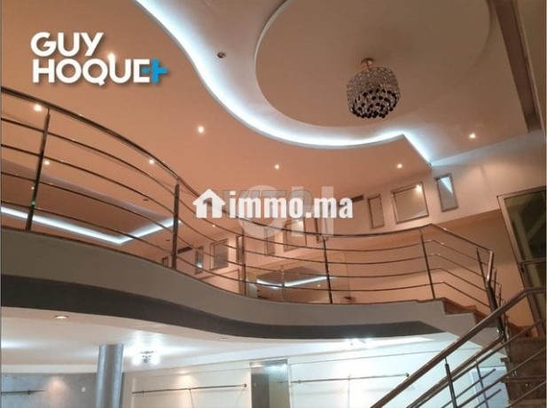 local-commercial-au-quartier-cil-big-1