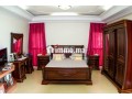 magnifique-villa-de-606-m2-avec-piscine-et-jardin-small-3