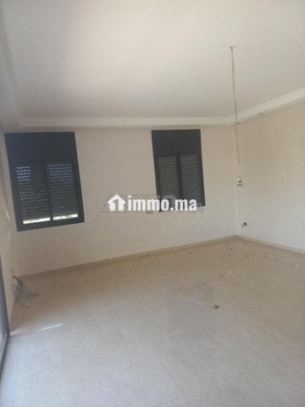 villa-moderne-vide-a-louer-longue-duree-targa-big-4