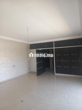 villa-moderne-vide-a-louer-longue-duree-targa-big-5