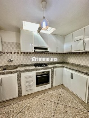 belle-etage-villa-vide-a-amerchich-big-0