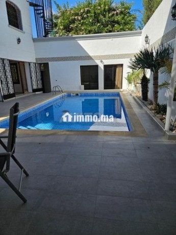 villa-usage-professionnel-a-louer-a-oasis-big-0