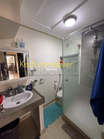 joli-appartement-3-chambres-meuble-avec-piscine-big-11