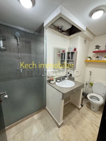joli-appartement-3-chambres-meuble-avec-piscine-big-18