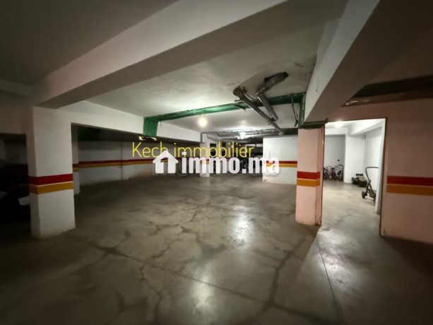 joli-appartement-3-chambres-meuble-avec-piscine-big-6
