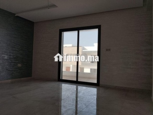 magnifique-villa-sur-3-niveaux-a-sidi-bouzid-big-8