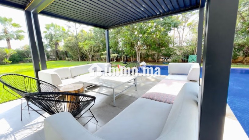 vente-villa-moderne-avec-piscine-bouskoura-980m2-big-1