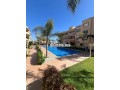 appartement-lumineux-2-chambres-avec-vue-piscine-small-8