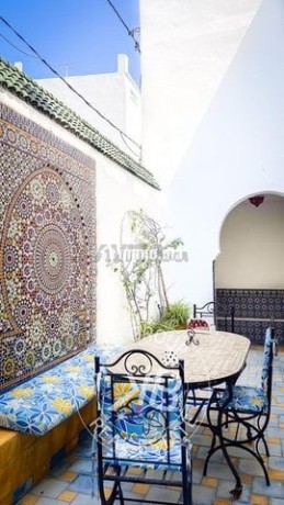riad-a-vendre-a-tetouan-au-pied-des-montagne-big-0