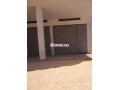 magasin-deux-facades-avec-sous-sol-small-0