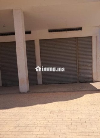 magasin-deux-facades-avec-sous-sol-big-0