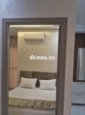 studio-meuble-madame-plaza-loation-longue-duree-big-2