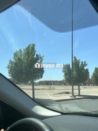 lot-de-villa-a-tamnsourt-big-0