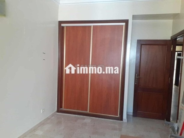magnifique-appartement-vide-val-fleuri-big-5