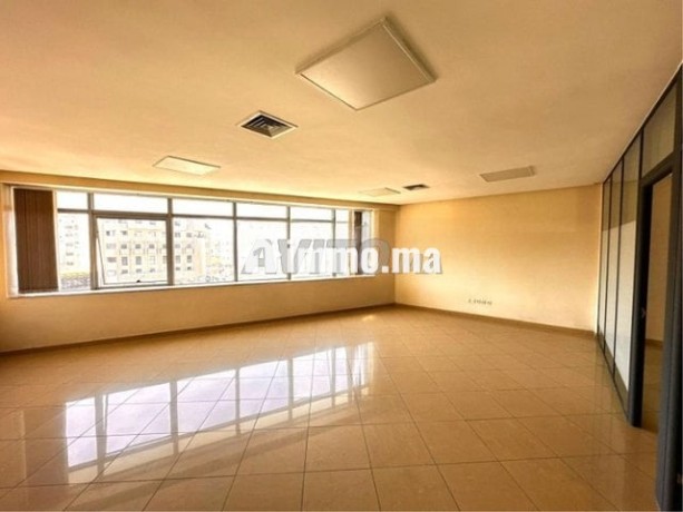 plateau-bureau-profs-82m2-a-abdel-moumen-big-1