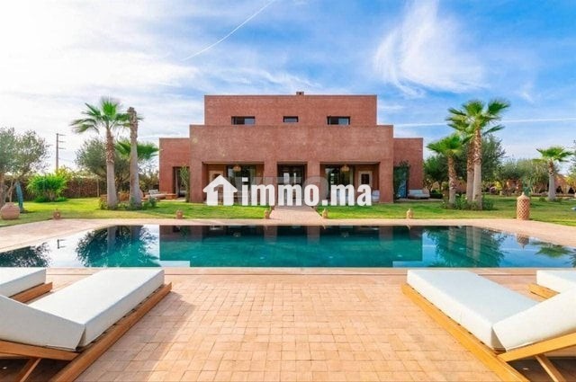 villa-4-chambre-targa-meuble-piscine-big-2