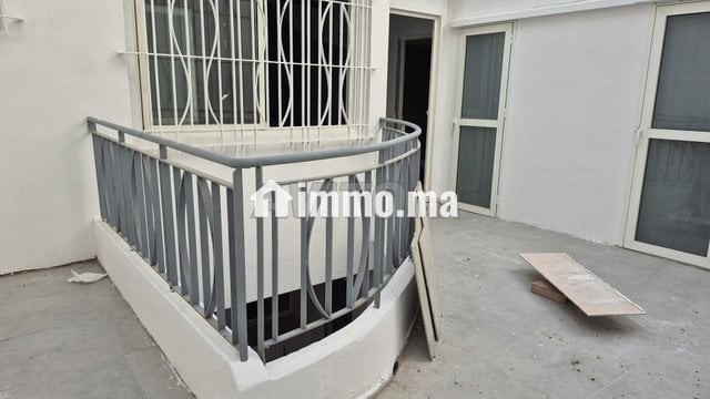 immeuble-professionnel-renove-big-10