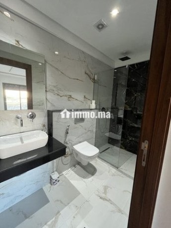 appart-2-chambres-securise-propre-et-bien-place-big-6