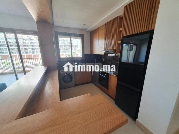 bel-appartement-meuble-a-cfc-big-5