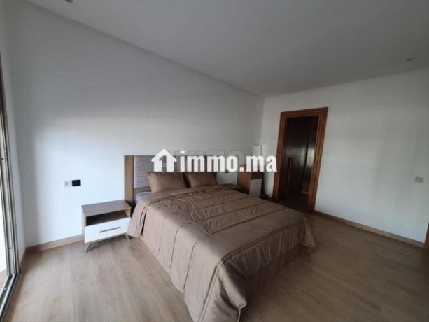 bel-appartement-meuble-a-cfc-big-6