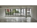 location-plateau-bureau-de-65m2-small-2