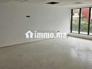 location-plateau-bureau-de-65m2