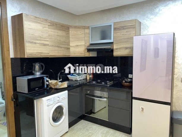 superbe-studio-meuble-neuf-avec-dressing-et-balcon-big-8