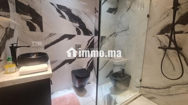 appartement-entierement-renove-big-8