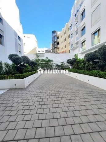studio-49m-haut-standing-a-maarif-ex-big-0