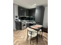 studio-de-luxe-a-louer-quartier-des-hopitaux-small-1