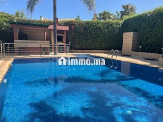 villa-820m-a-hay-riad