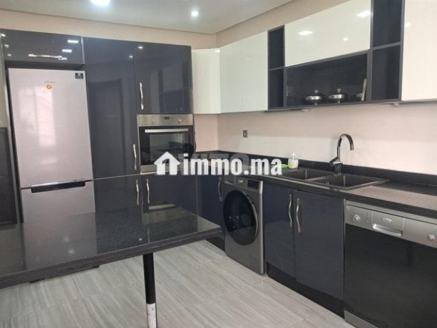 appartement-a-louer-126-m2-a-casablanca-big-2