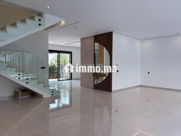 villa-vide-pour-location-longue-duree-big-2