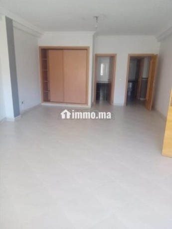des-appartements-en-location-pour-usage-bureau-big-5