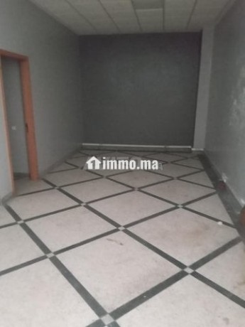 a-vendre-un-local-commercial-big-3