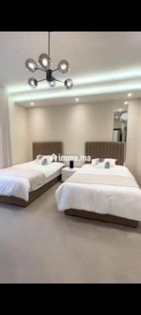 villa-piscine-interieur-chaufee-big-6