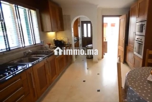 villa-2-piscine-eau-chaude-big-4