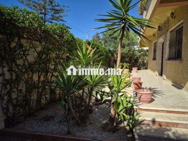 vivez-le-confort-a-mohammedia-villa-570-m2-big-1