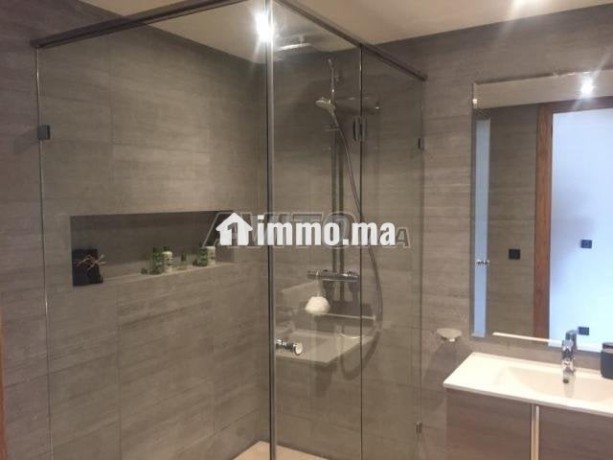 appartement-vu-sur-piscine-big-3