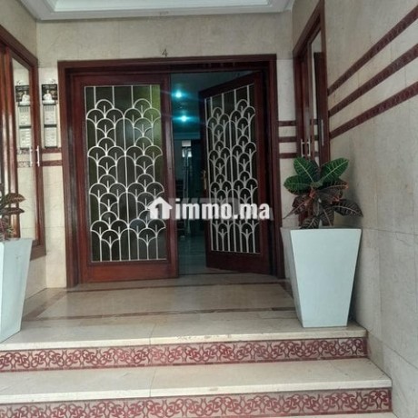appartement-a-louer-100-m2-a-casablanca-big-5