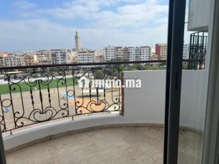 appartement-vide-t4-de-200-m2