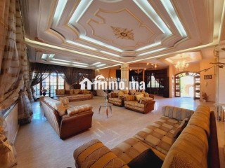 villa-a-vendre-usage-commercial-ou-habitation
