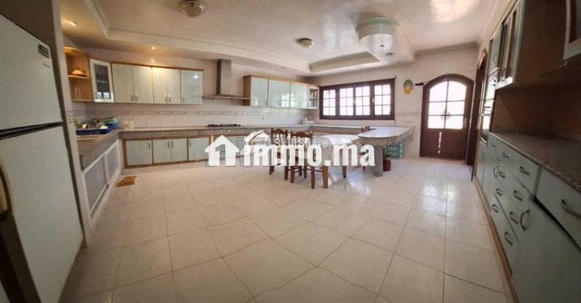 villa-a-vendre-usage-commercial-ou-habitation-big-11
