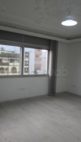 moulay-youssef-dernier-etage-sublime-bureaux-280m2-a-louer-big-11