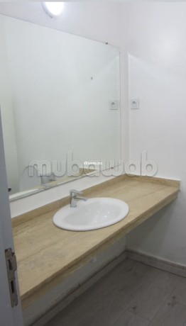 moulay-youssef-dernier-etage-sublime-bureaux-280m2-a-louer-big-16