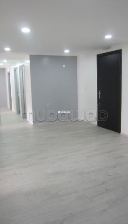 moulay-youssef-dernier-etage-sublime-bureaux-280m2-a-louer-big-4